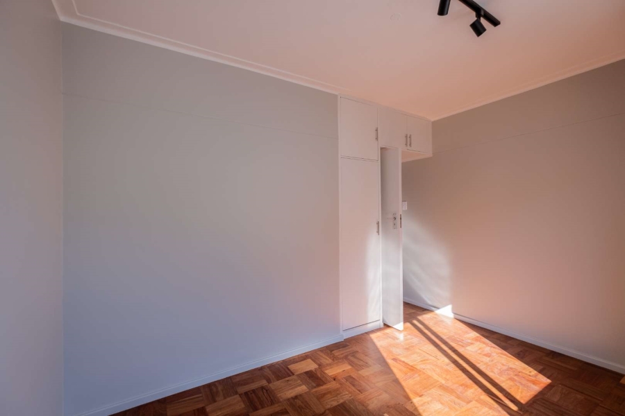 To Let 3 Bedroom Property for Rent in Mouille Point Western Cape